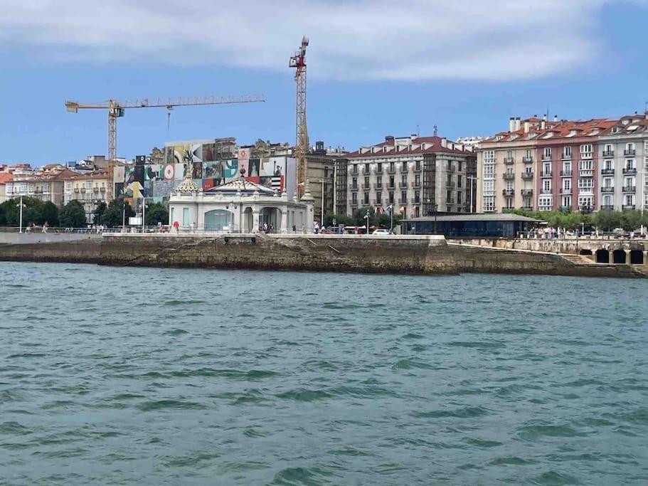 Apartamento Piso Centrico Con Garaje Privado Gratis Santander Exterior foto